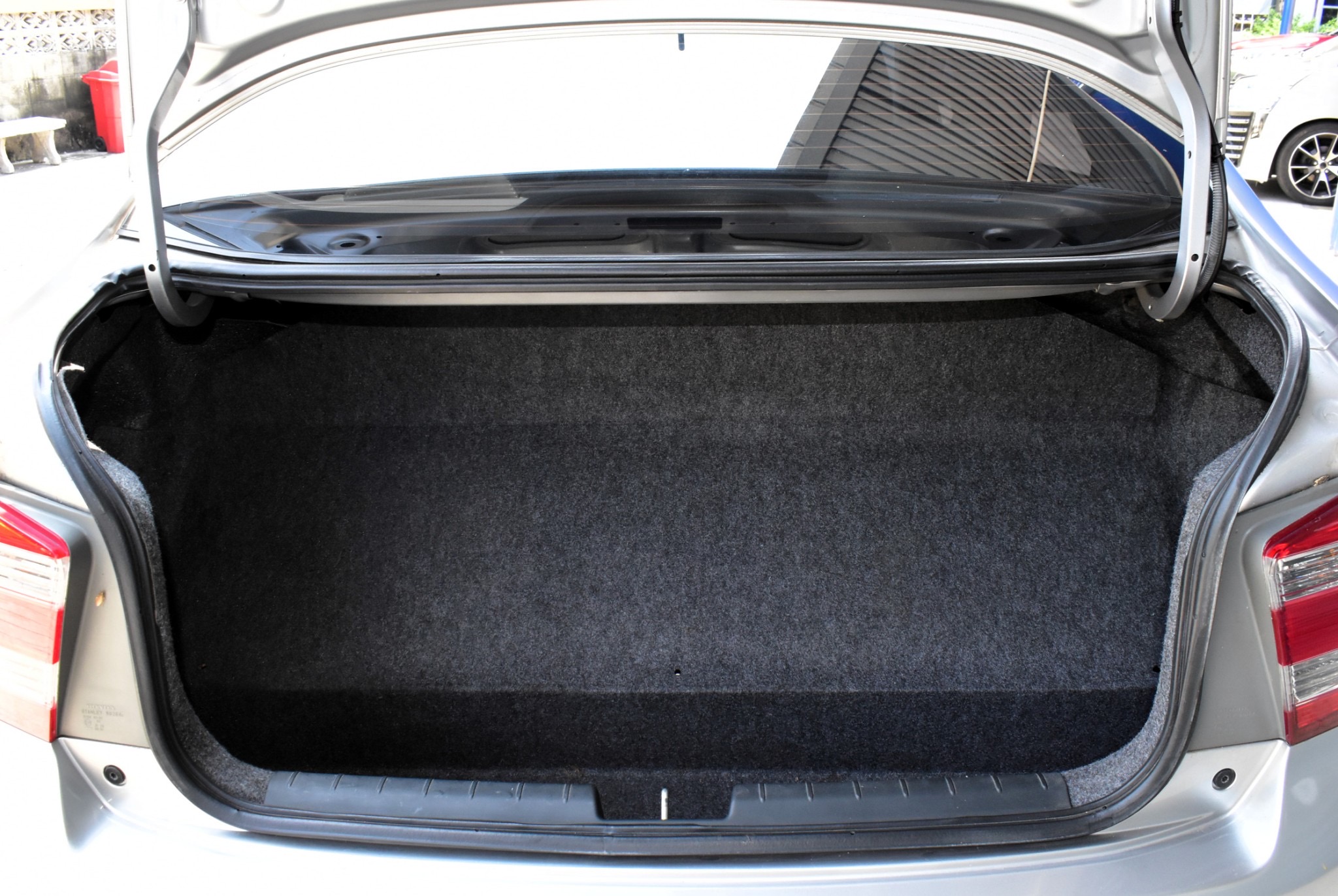 Honda City CNG 2013 รูปที่ 3